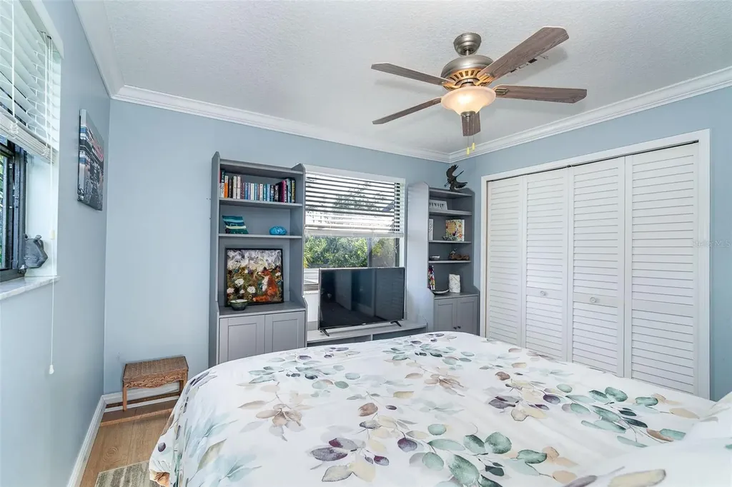 363 Oak Street Englewood FL 34223