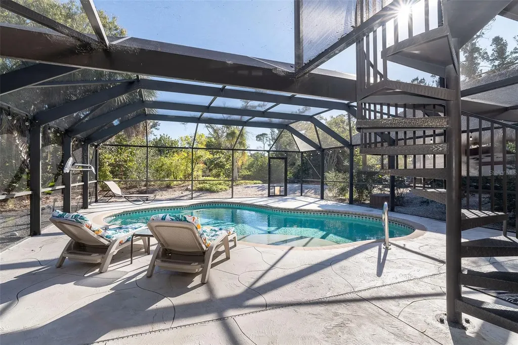 363 Oak Street Englewood FL 34223