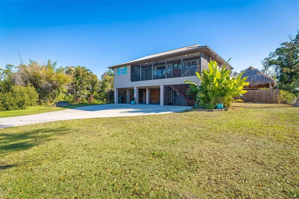 363 Oak Street Englewood FL 34223