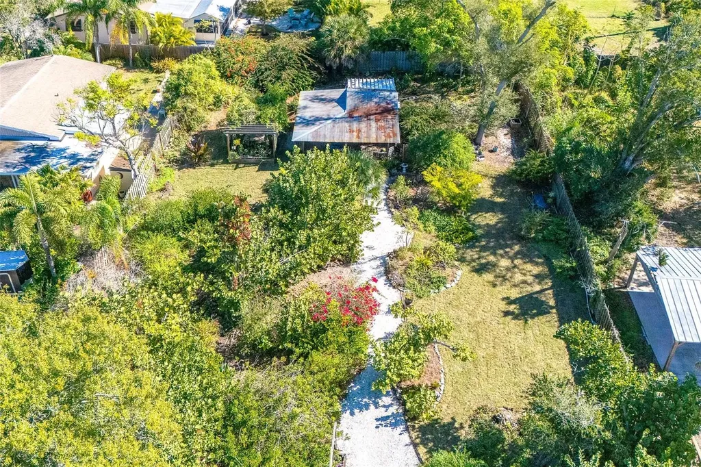 363 Oak Street Englewood FL 34223