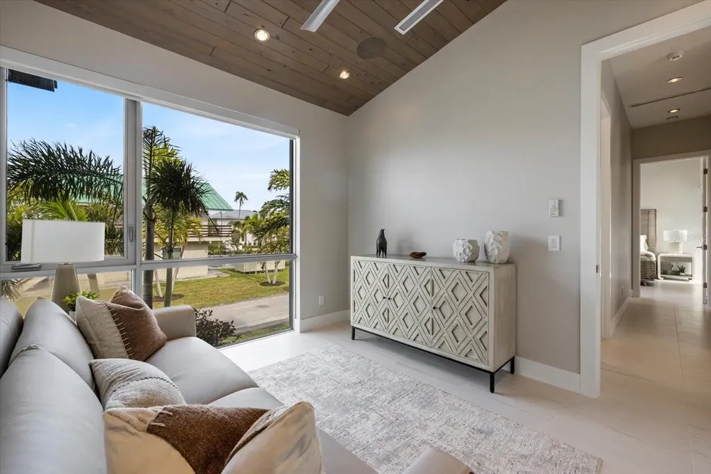 600 De Narvaez Drive Longboat Key FL 34228