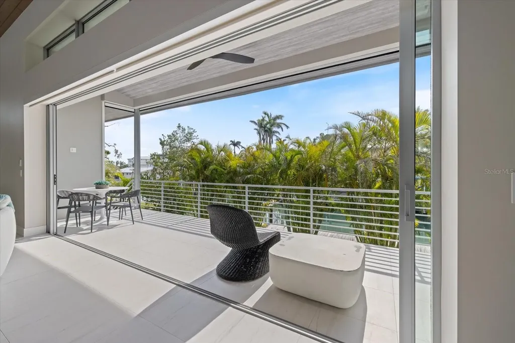 600 De Narvaez Drive Longboat Key FL 34228
