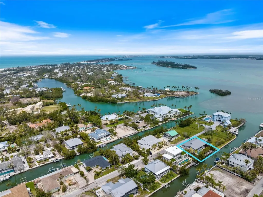 600 De Narvaez Drive Longboat Key FL 34228