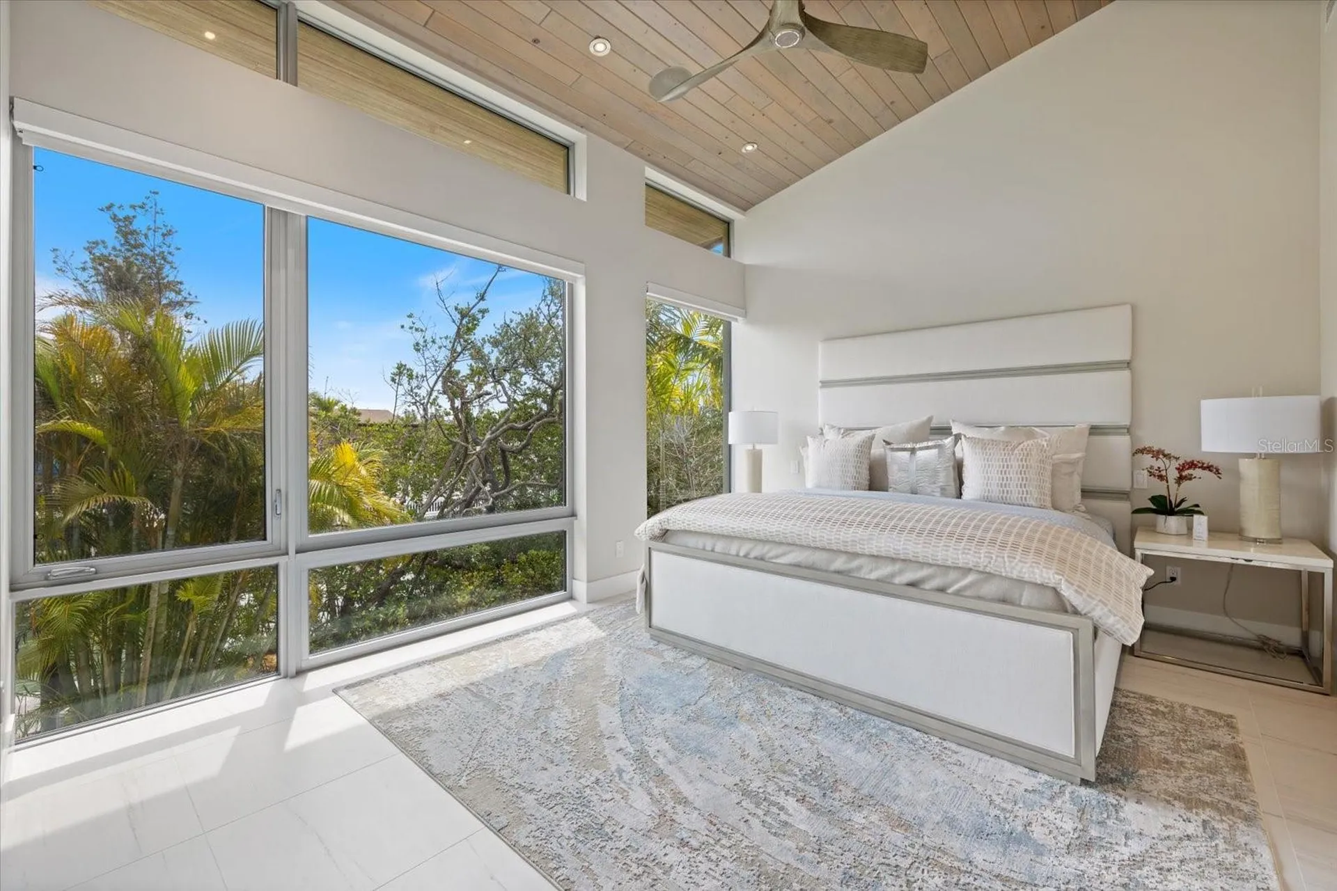 600 De Narvaez Drive Longboat Key FL 34228