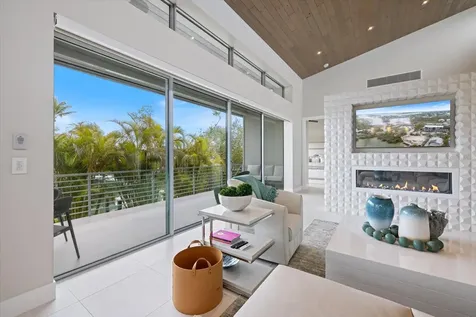 600 De Narvaez Drive Longboat Key FL 34228