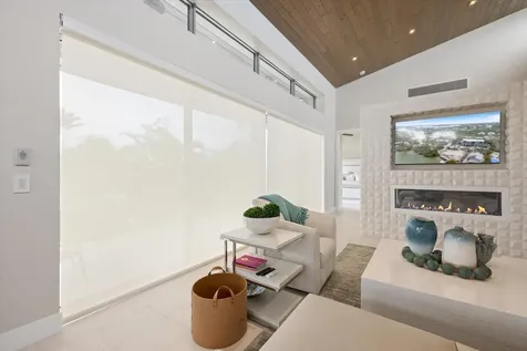 600 De Narvaez Drive Longboat Key FL 34228