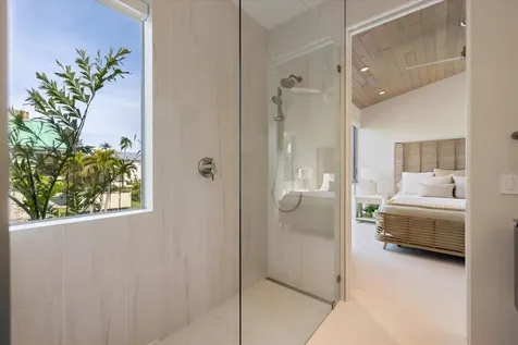 600 De Narvaez Drive Longboat Key FL 34228
