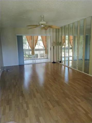11485 Oakhurst Road Largo FL 33774