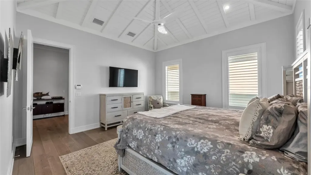 1013 Eldorado Avenue Clearwater FL 33767