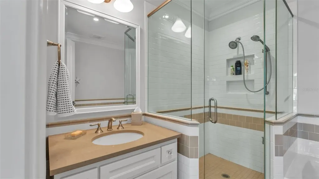 1013 Eldorado Avenue Clearwater FL 33767