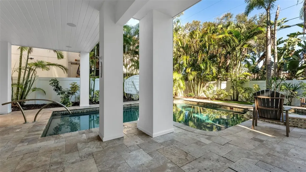 1013 Eldorado Avenue Clearwater FL 33767