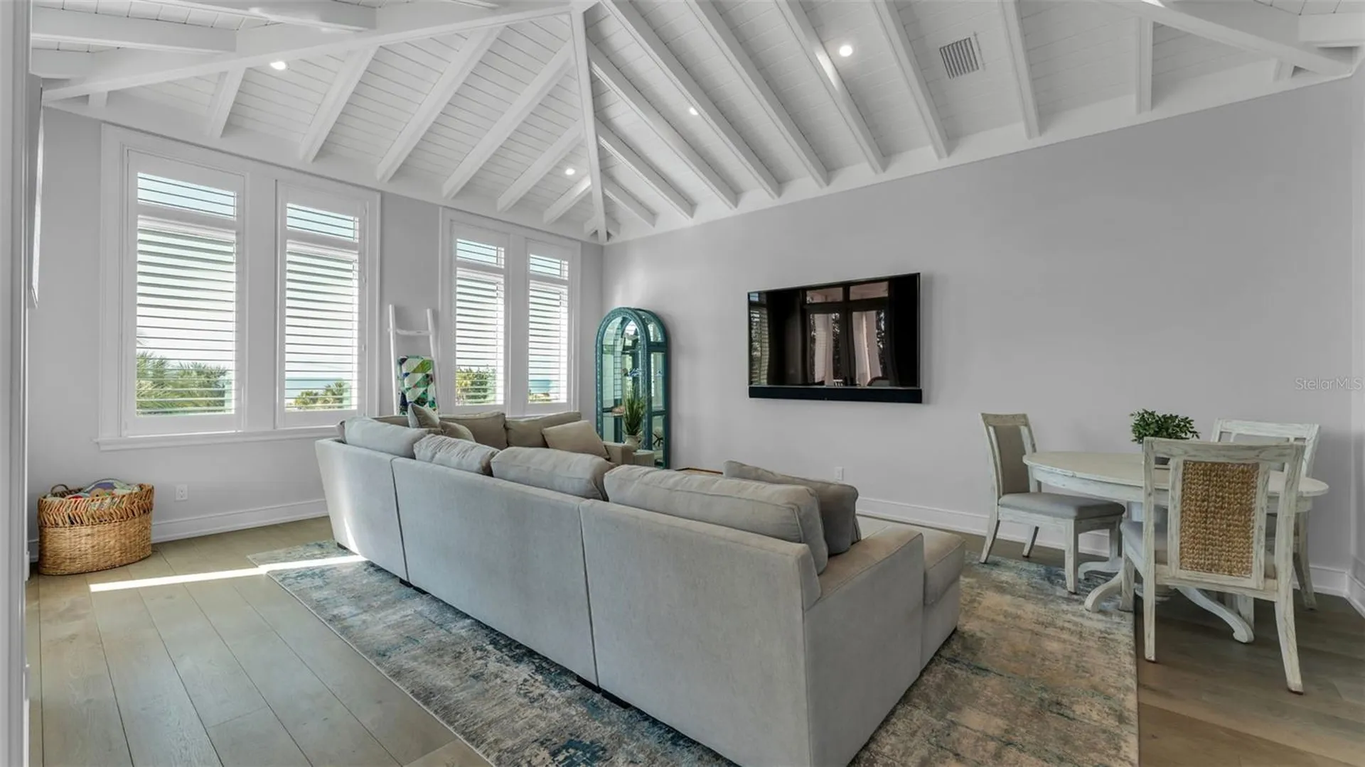 1013 Eldorado Avenue Clearwater FL 33767