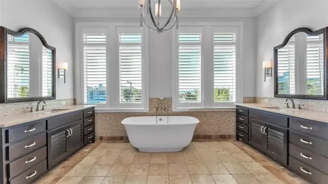 1013 Eldorado Avenue Clearwater FL 33767