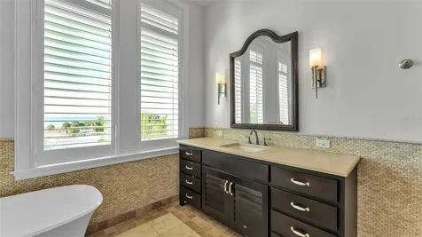1013 Eldorado Avenue Clearwater FL 33767