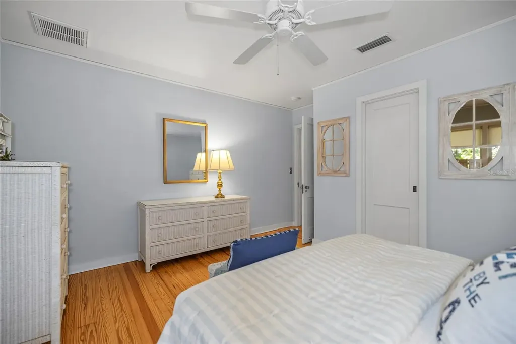 637 Scotland Street Dunedin FL 34698