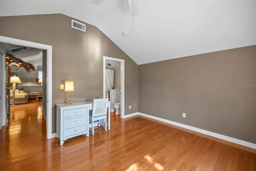 637 Scotland Street Dunedin FL 34698
