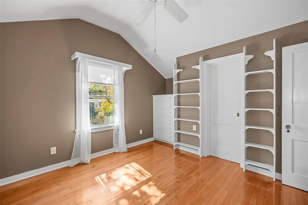 637 Scotland Street Dunedin FL 34698