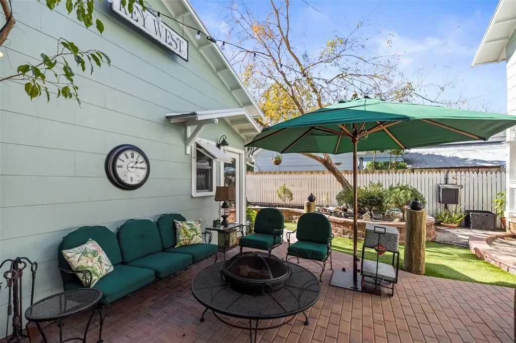 637 Scotland Street Dunedin FL 34698