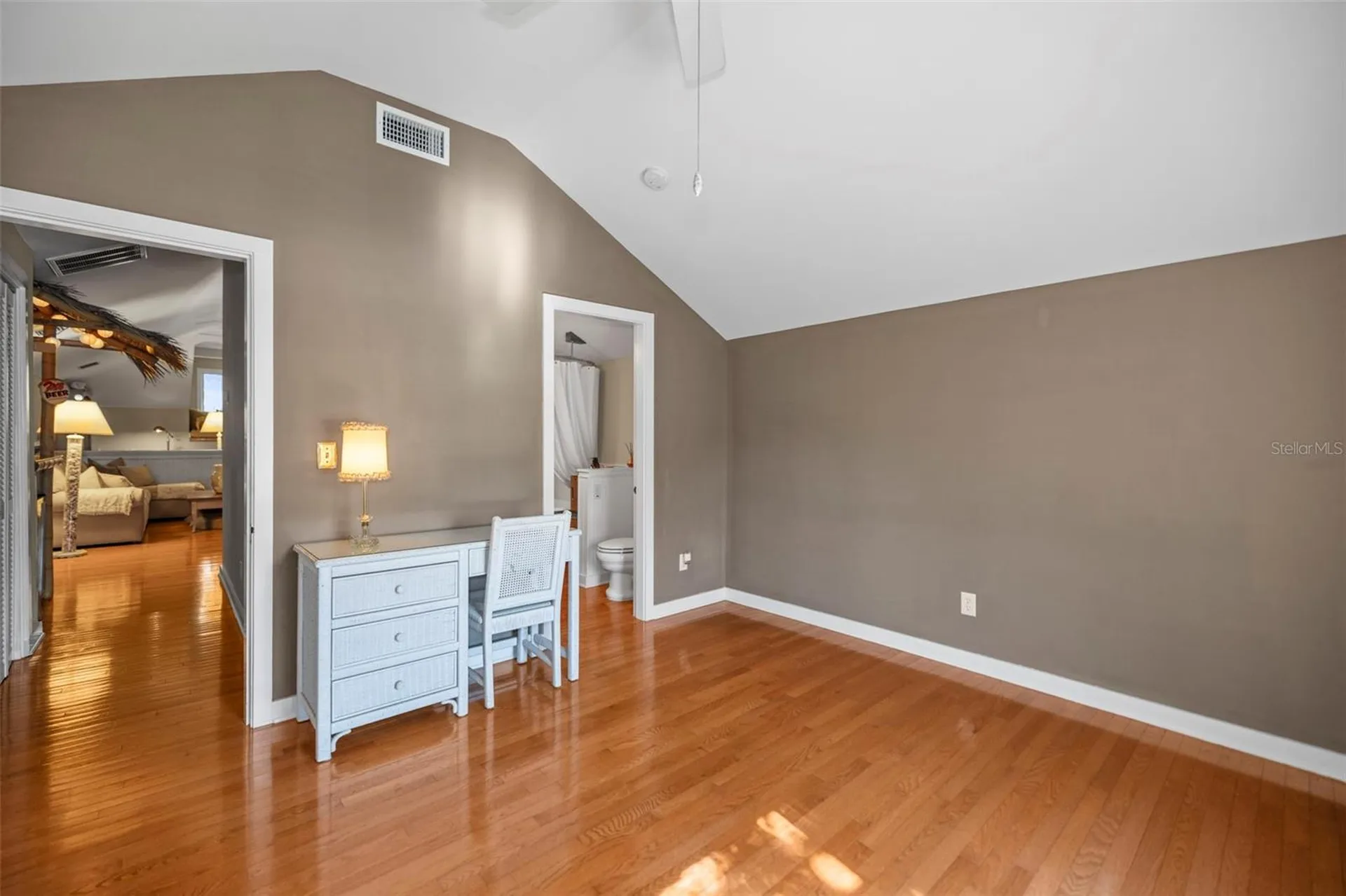 637 Scotland Street Dunedin FL 34698