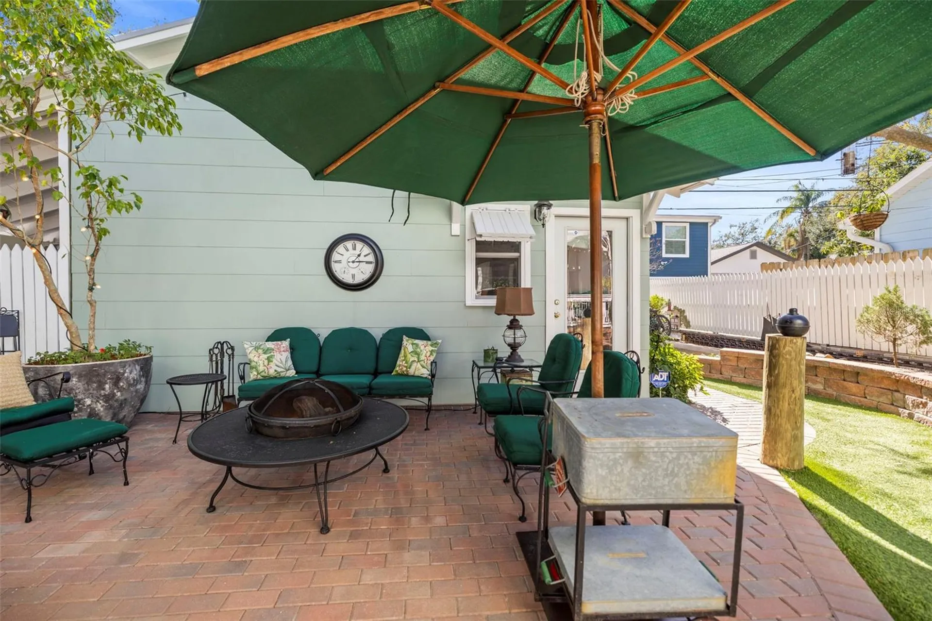 637 Scotland Street Dunedin FL 34698