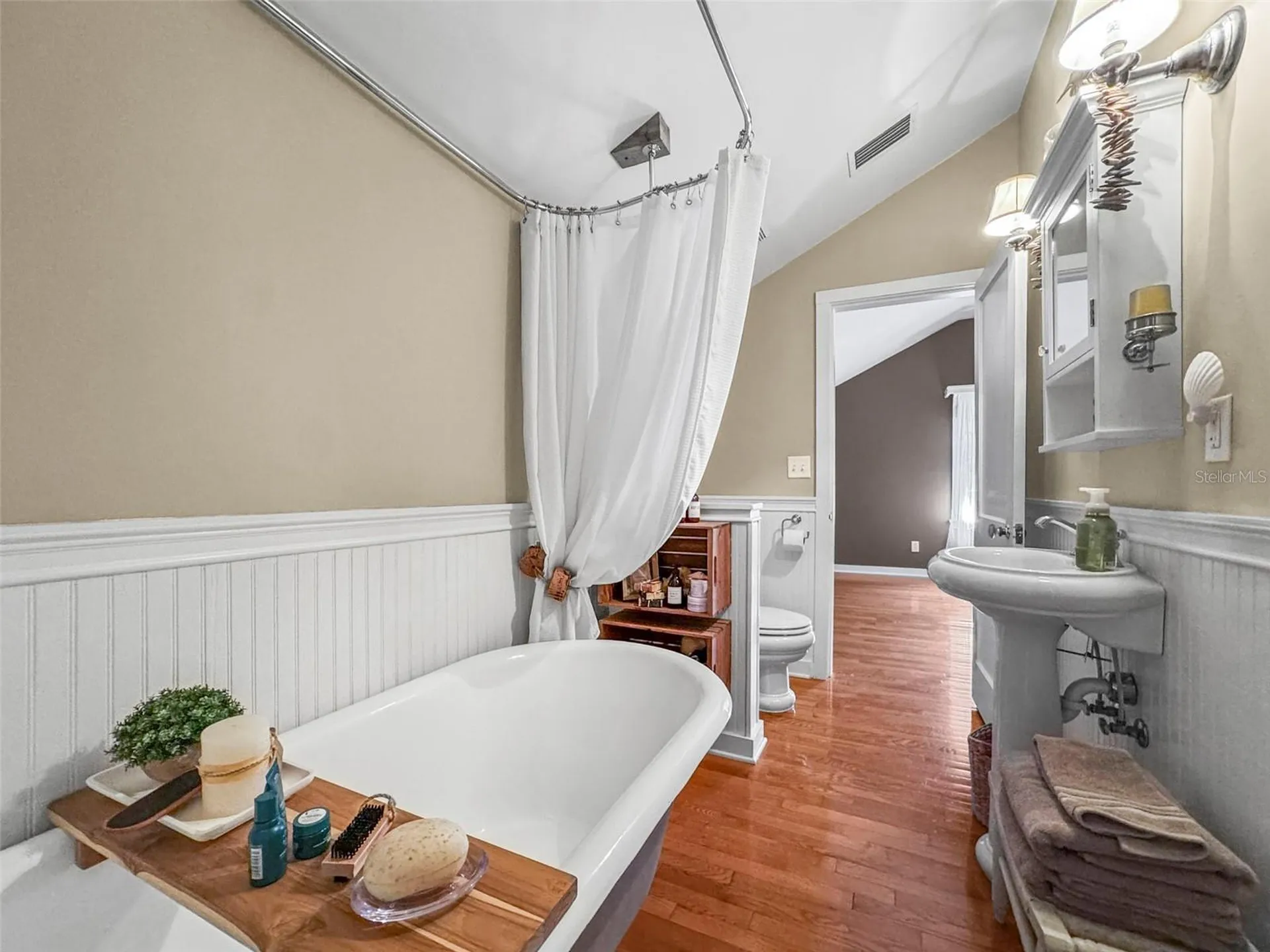 637 Scotland Street Dunedin FL 34698