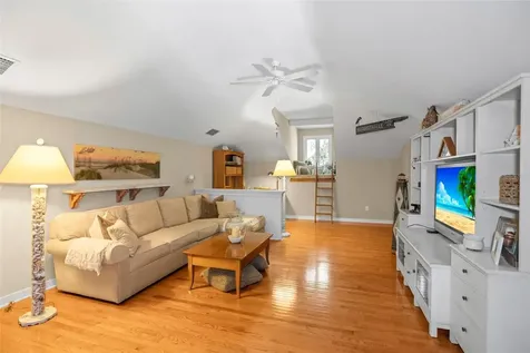 637 Scotland Street Dunedin FL 34698