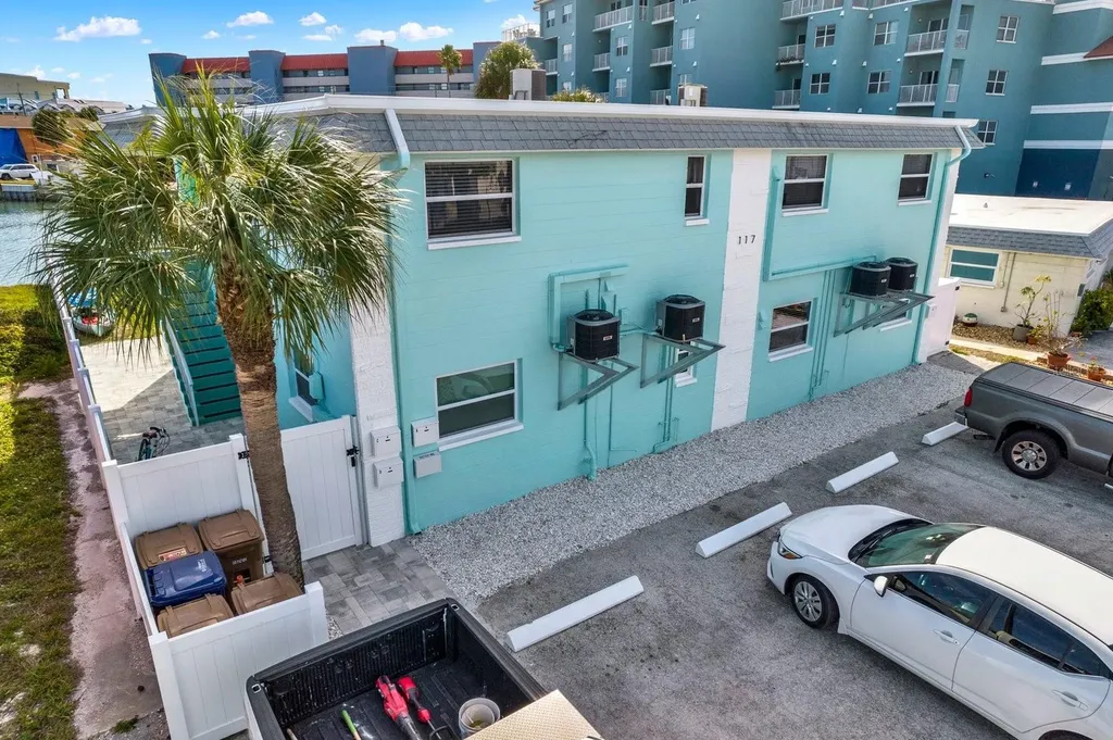 117 140th Avenue E Madeira Beach FL 33708