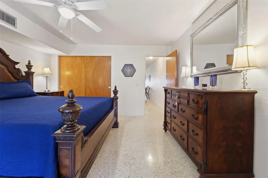 4144 56th Street N Kenneth City FL 33709