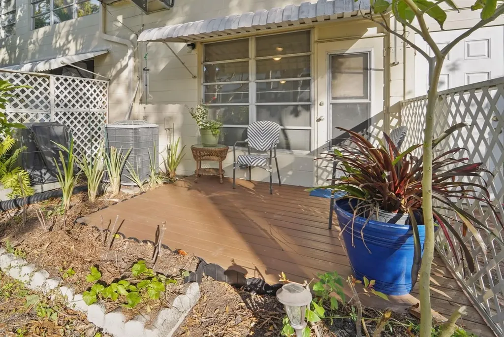 4144 56th Street N Kenneth City FL 33709