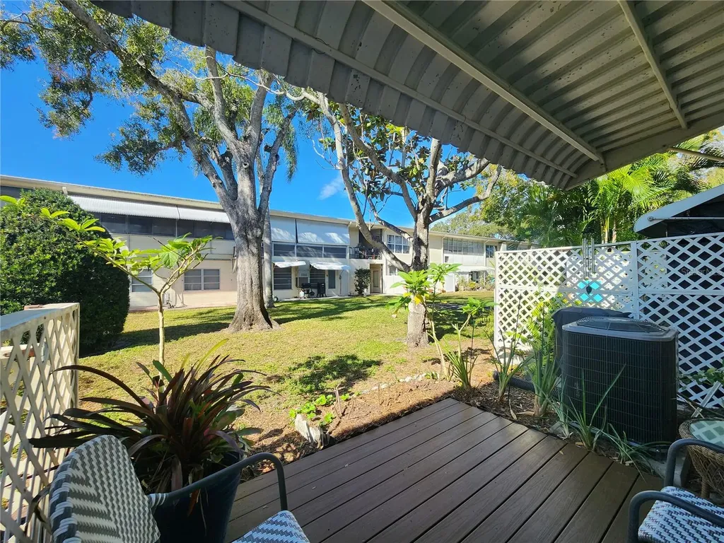 4144 56th Street N Kenneth City FL 33709