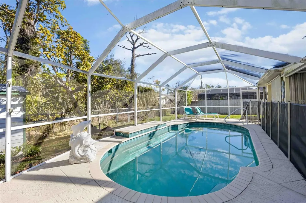 18430 Temple Avenue Port Charlotte FL 33948