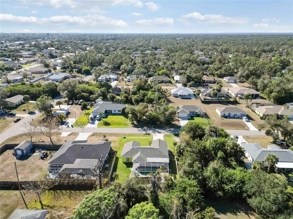 18430 Temple Avenue Port Charlotte FL 33948