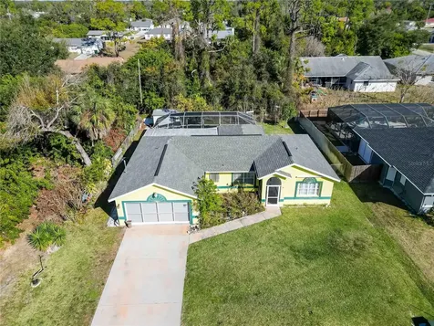 18430 Temple Avenue Port Charlotte FL 33948