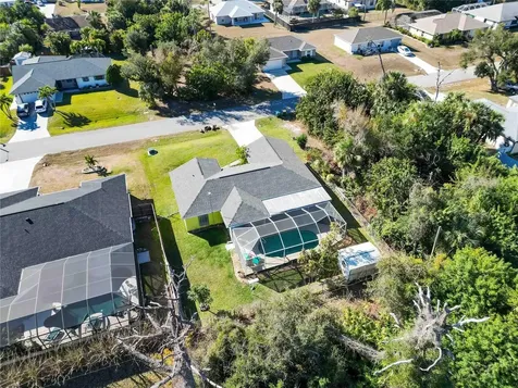 18430 Temple Avenue Port Charlotte FL 33948