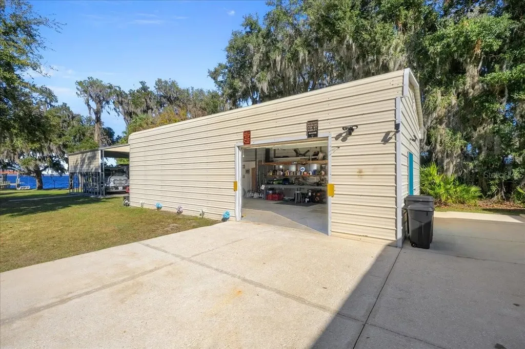 116 Crescent Lake Shore Drive Crescent City FL 32112