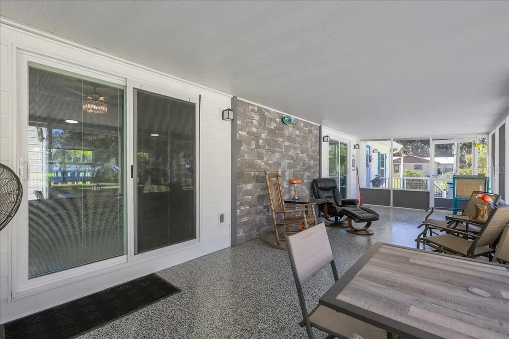 116 Crescent Lake Shore Drive Crescent City FL 32112