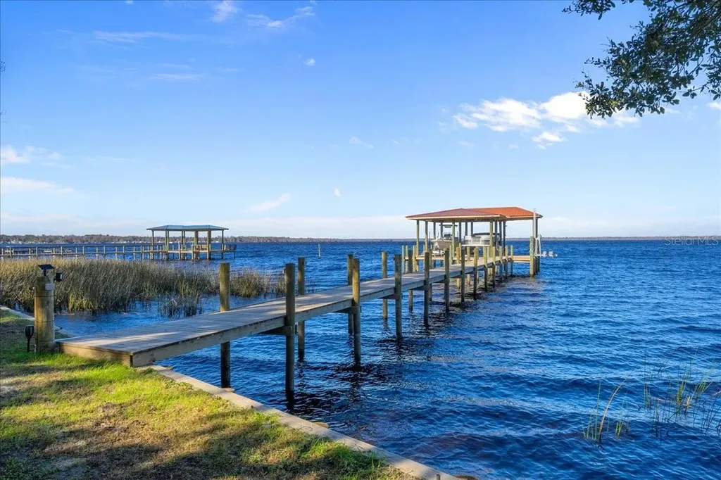 116 Crescent Lake Shore Drive Crescent City FL 32112