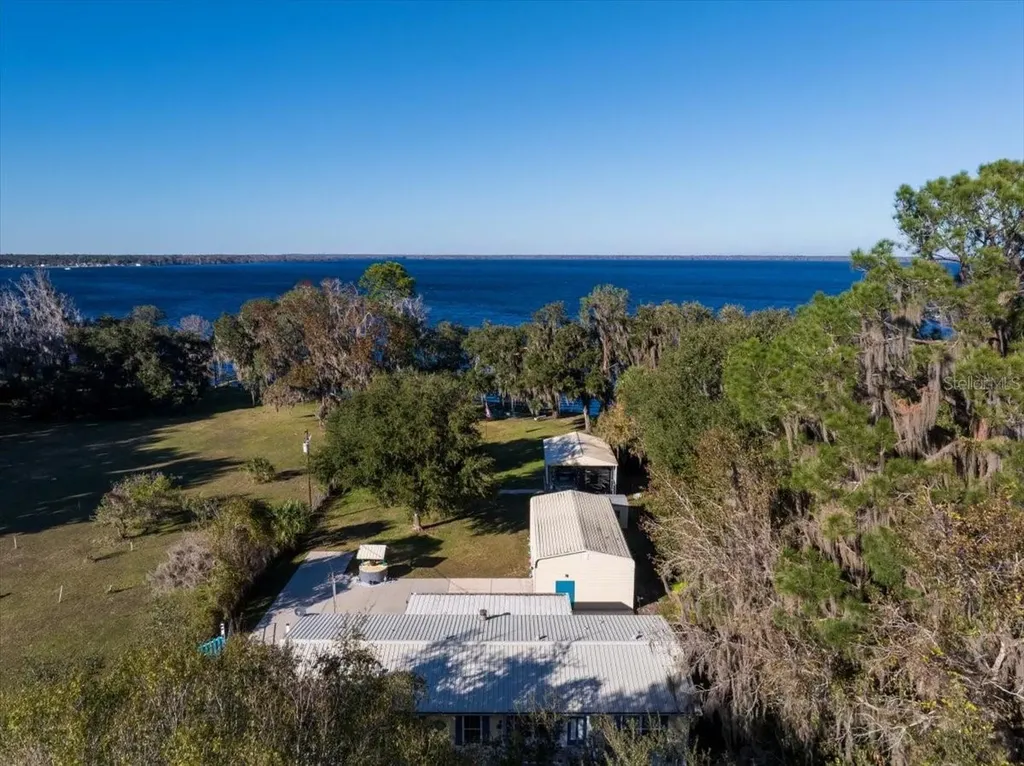 116 Crescent Lake Shore Drive Crescent City FL 32112
