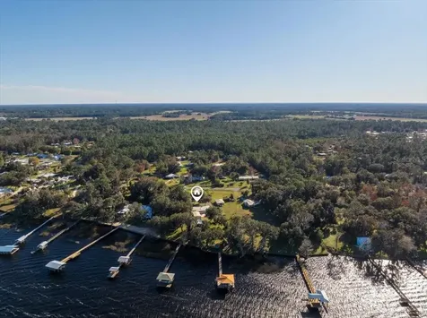 116 Crescent Lake Shore Drive Crescent City FL 32112