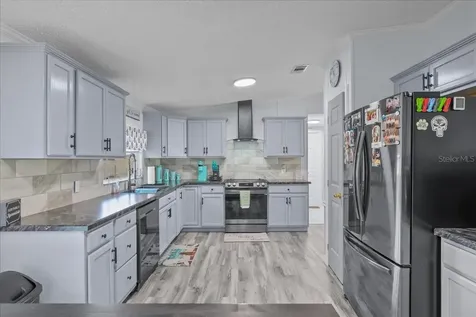 116 Crescent Lake Shore Drive Crescent City FL 32112