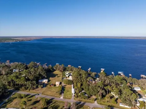 116 Crescent Lake Shore Drive Crescent City FL 32112