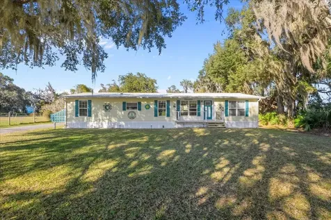 116 Crescent Lake Shore Drive Crescent City FL 32112