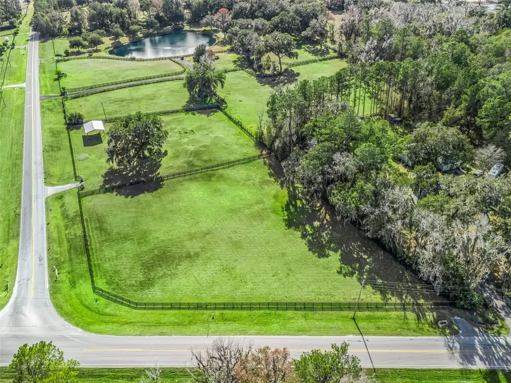 14440 NW Highway 225a Reddick FL 32686