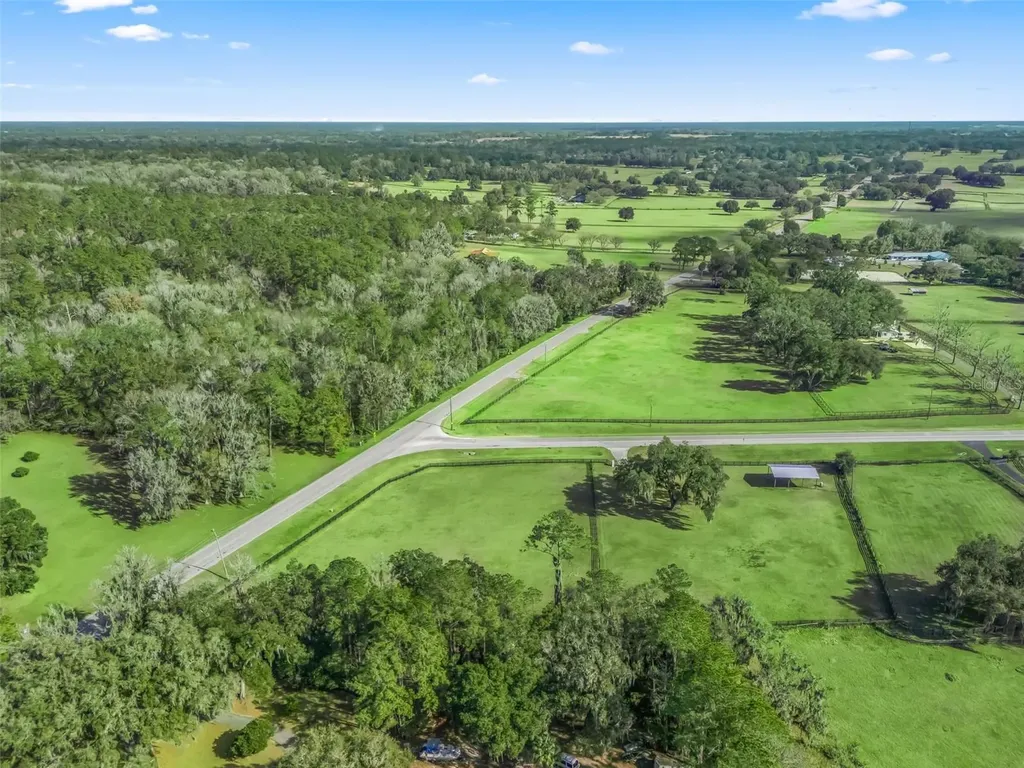 14440 NW Highway 225a Reddick FL 32686