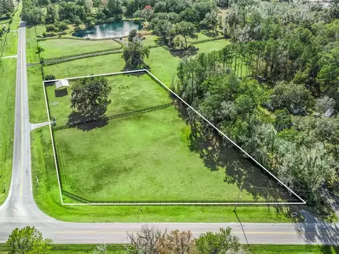 14440 NW Highway 225a Reddick FL 32686