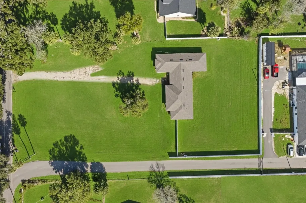 812 Chastain Road Seffner FL 33584