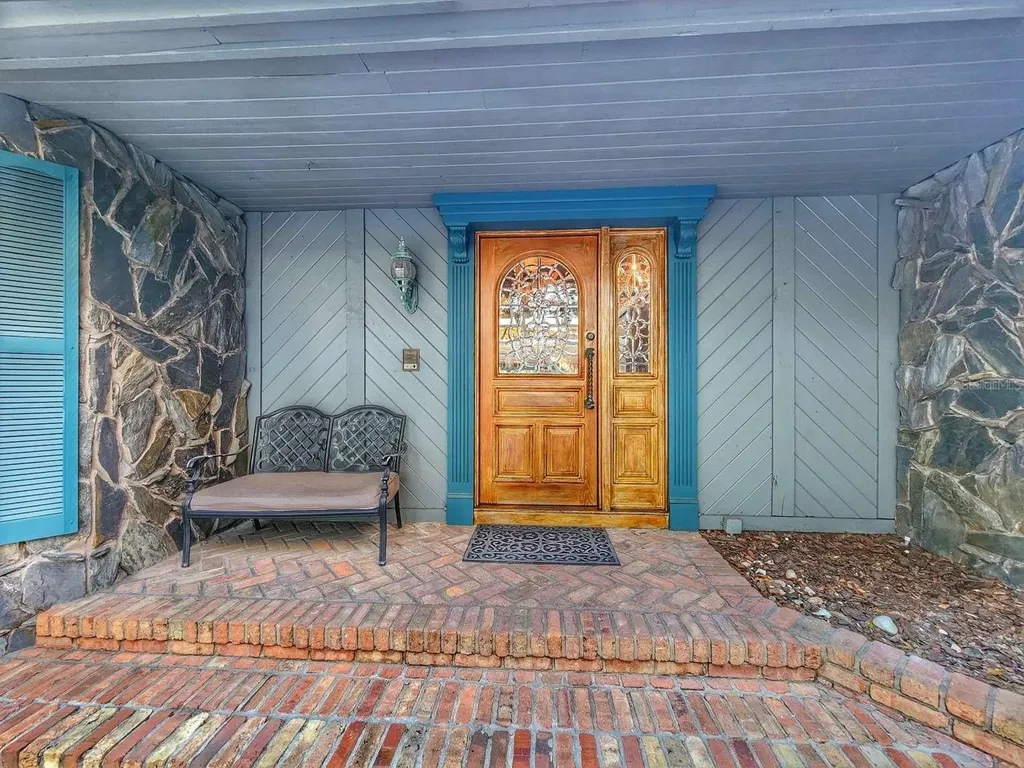 3522 Shoreline Circle Palm Harbor FL 34684