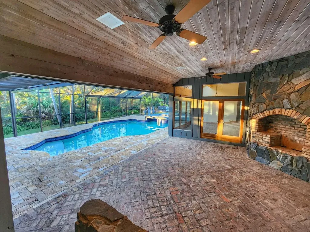3522 Shoreline Circle Palm Harbor FL 34684