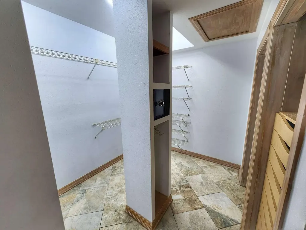 3522 Shoreline Circle Palm Harbor FL 34684