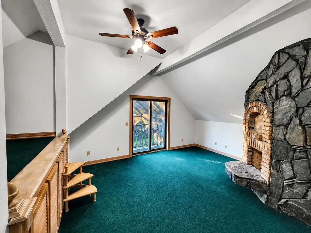 3522 Shoreline Circle Palm Harbor FL 34684